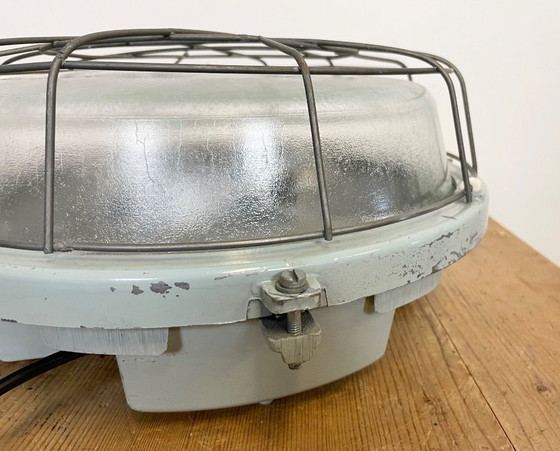 Image 1 of Applique vintage in alluminio pressofuso grigio industriale, anni '80