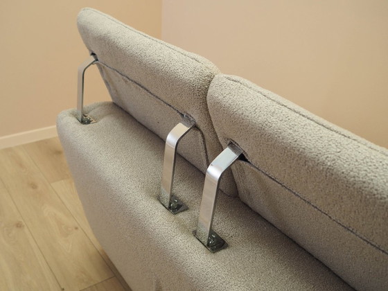 Image 1 of Beige bank, Italiaans design, jaren 80, gemaakt in Italië