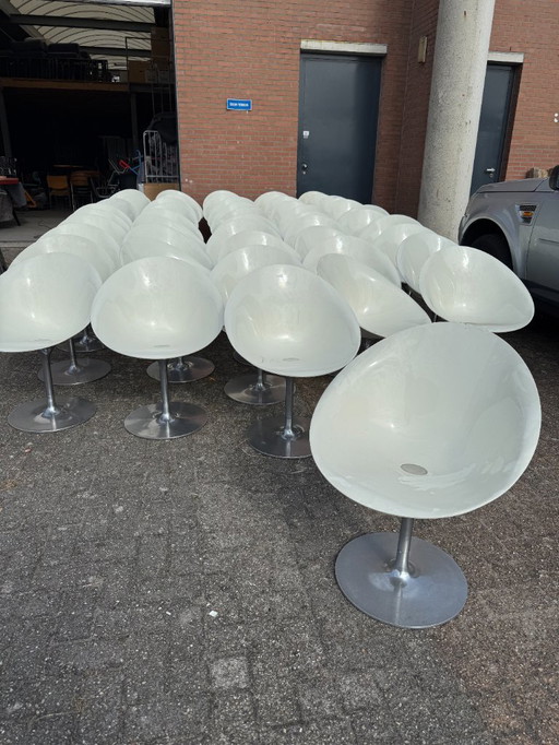 Kartell Eros kuipstoel by Philippe Starck