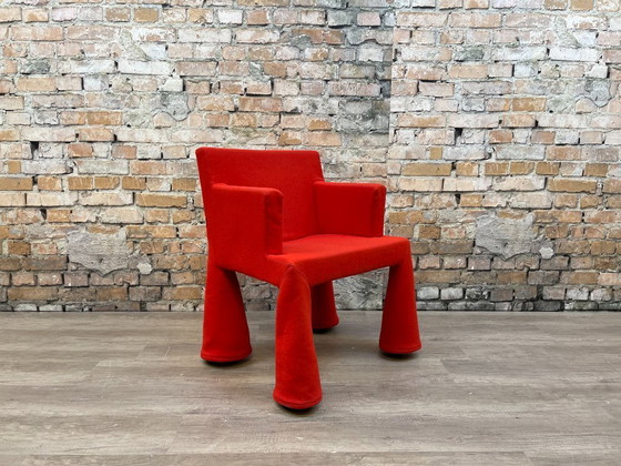 Image 1 of Moooi VIP Chair red