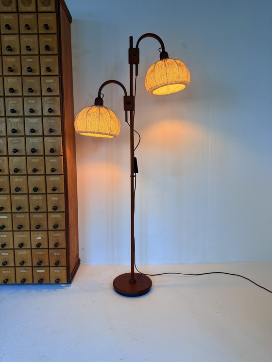 Image 1 of Lampadaire vintage en teck, Domus ‘80