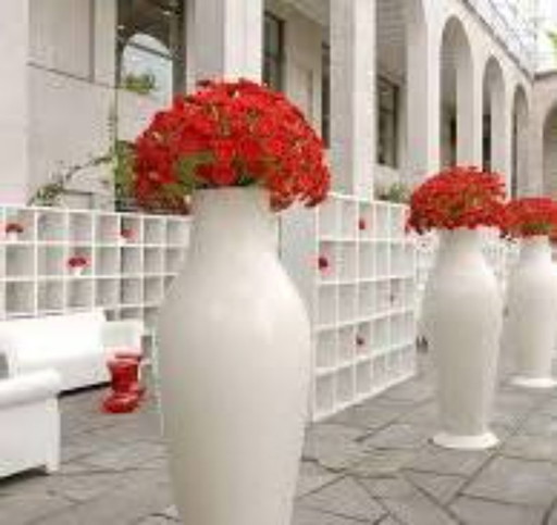 Philippe Starck's Ms. Flower Power