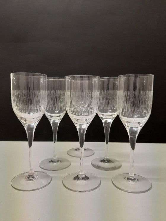 Image 1 of 6 bicchieri di cristallo con decoro inciso / Boemia