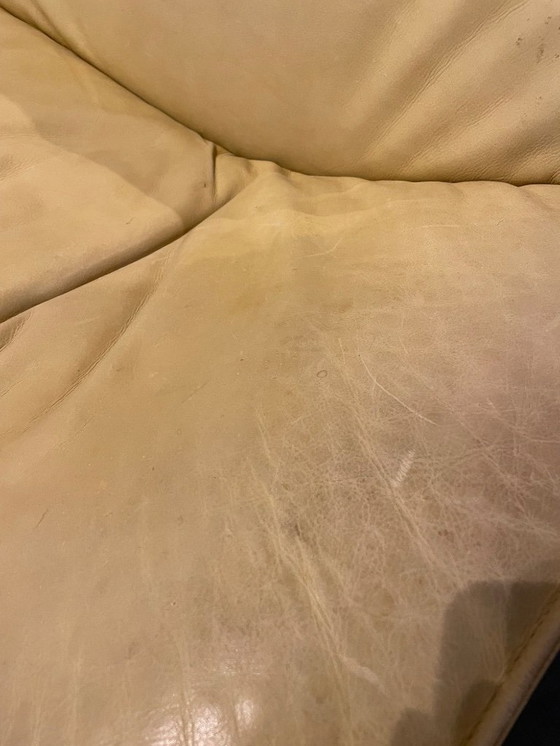 Image 1 of 2 sillones giratorios Lederland de cuero amarillo