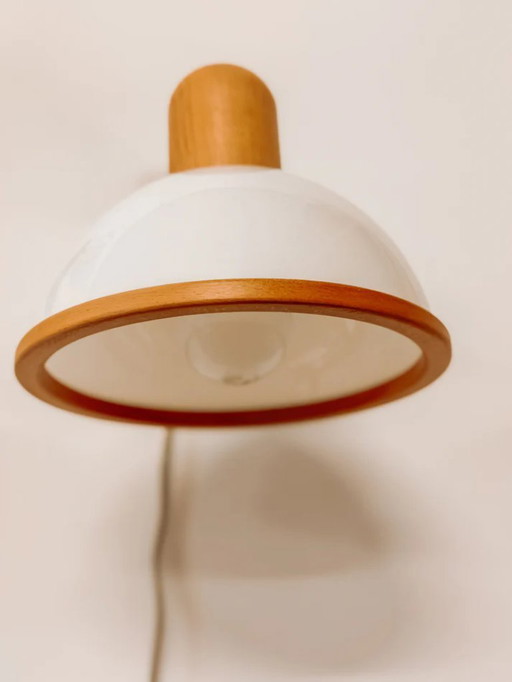 Vintage wall lamp from Steinhauer