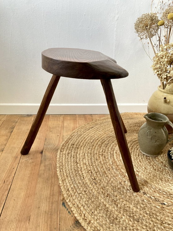 Tabouret tripode ancien en bois massif, fabrication artisanale, Marron, Rustic (photo 6 sur 11)
