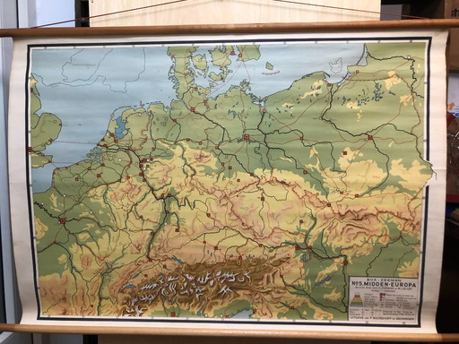 Vintage schoolplaat schoolkaart Midden-Europa 120 x 90  Bos Zeeman