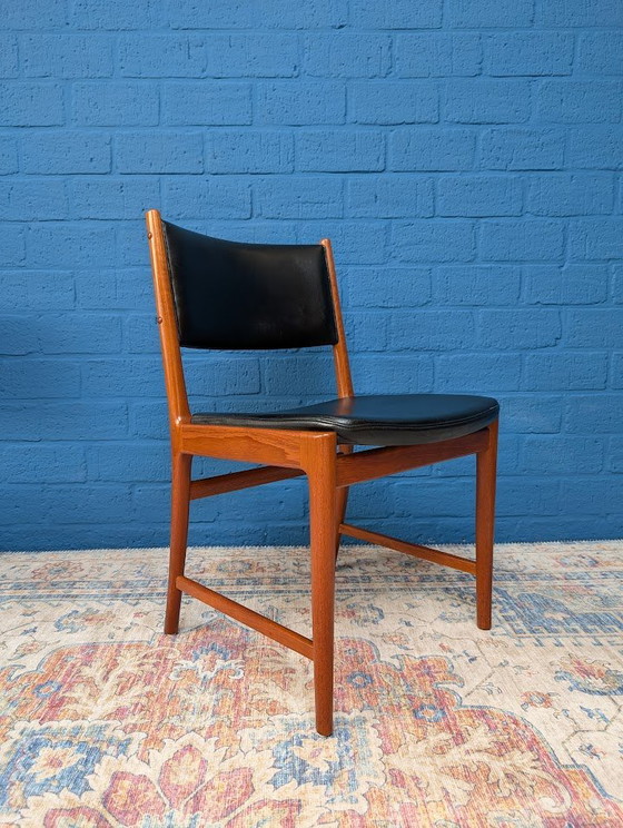 Image 1 of 4x Danish Design Chairs, Designed By Kai Lyngfeldt Larsen For Søren Willadsen, 1960s