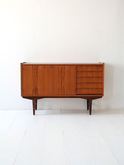 Vintage Scandinavisch teakhouten dressoir met lades met tegelfront, jaren 60