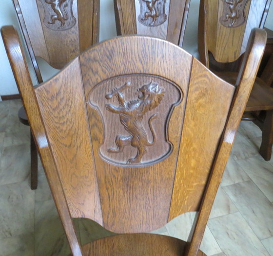4 Vintage oak chairs with carved backrest in very good condition – Dining chairs, Wood (photo 6 of 8)