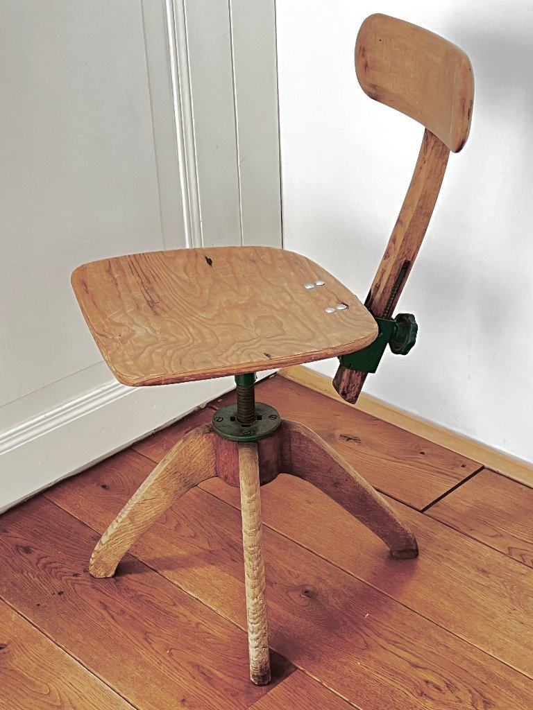Wooden office chair 1930s, Atvidaberg Sweden | €195 | Whoppah
