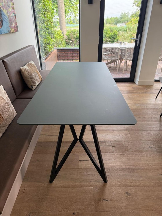 Image 1 of Table à manger Studio HENK