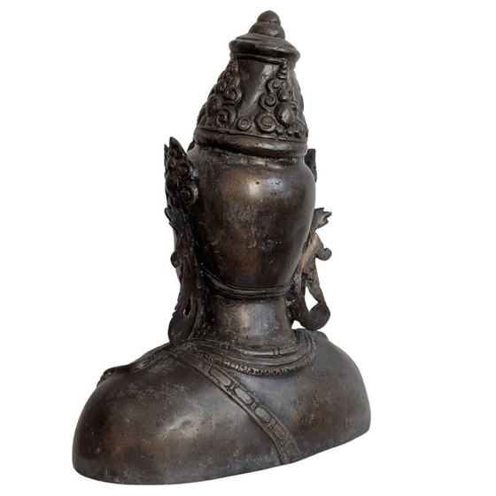Antieke bronzen Vishnu buste met kroon – kavel 135 – Beeldhouwkunst, Gold (photo 6 of 18)