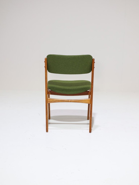 Image 1 of 8 sedie da pranzo Erik Buch 49 in teak verde vintage danese