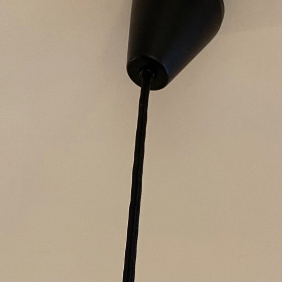 Image 1 of Gubi Lámpara semi colgante Fog & Morup