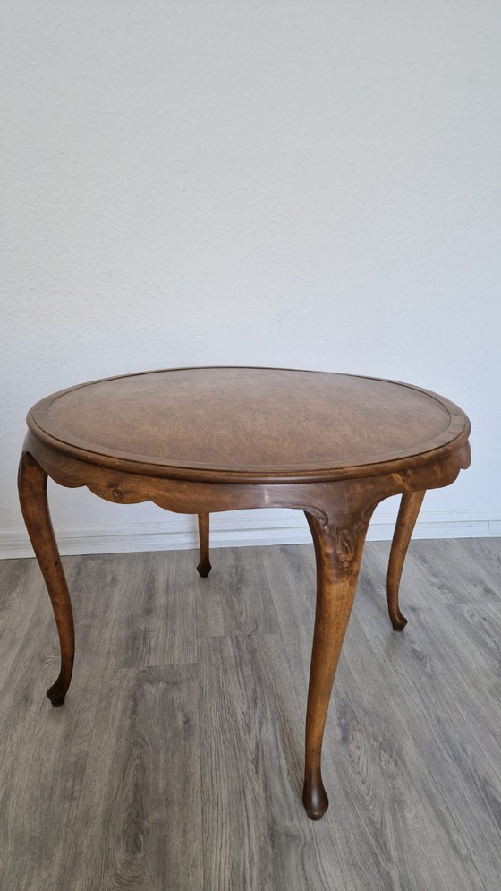 Image 1 of Ronde, gebeeldhouwde bijzettafel, 78 cm