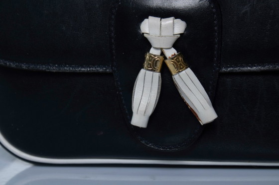 Bolso Celine de piel negra con borla y detalles blancos. – Céline, Bolsos de hombro, Calfskin (photo 10 of 13)