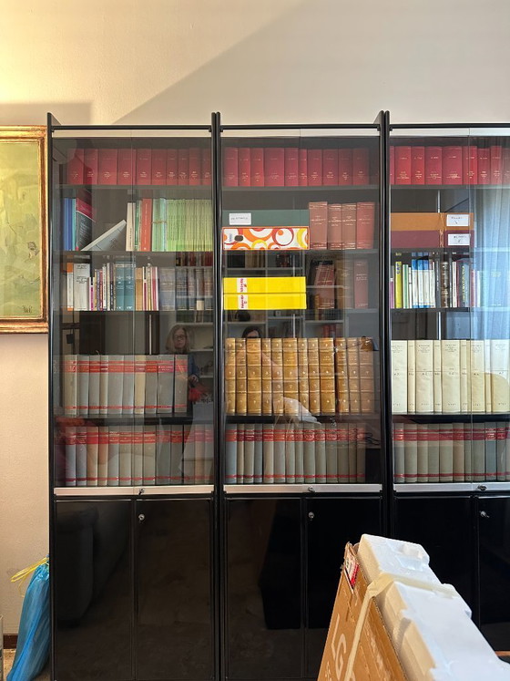 Image 1 of B&B Italia Boekhandel