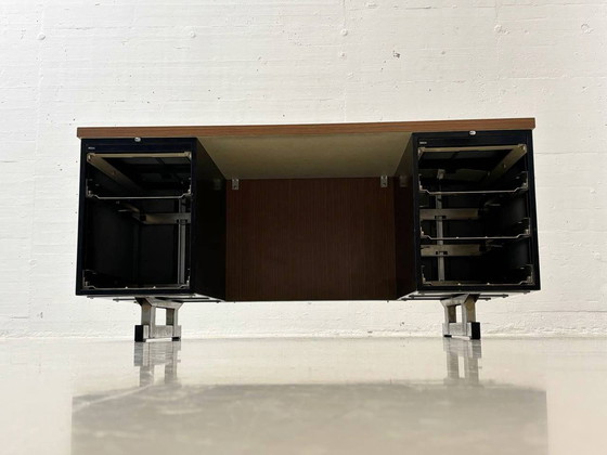 Image 1 of Bureau Bigla des années 1970
