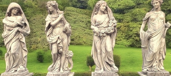 Statues Italiennes en Pierre Représentant les Quatre Saisons – Sculptures, Stone (photo 3 of 5)