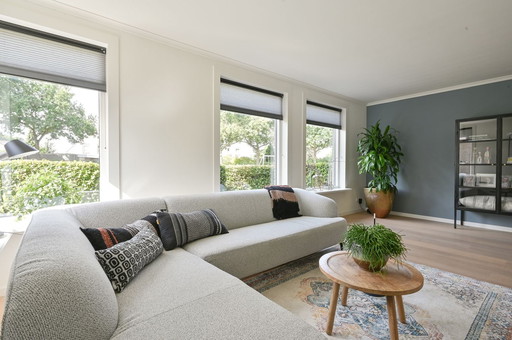 Studio Mik Estelle Corner Sofa - Hamar 61 -