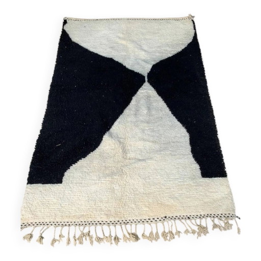 Marokkanischer Teppich aus Naturwolle 250cm x 150cm