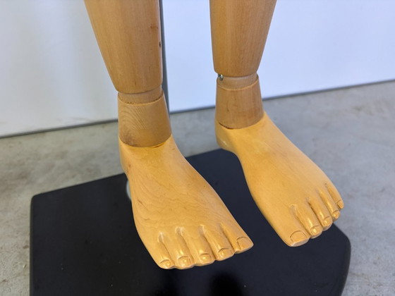 Figura articulada artística de tamaño infantil, años 80 – Esculturas, Metal, Madera (photo 10 of 15)