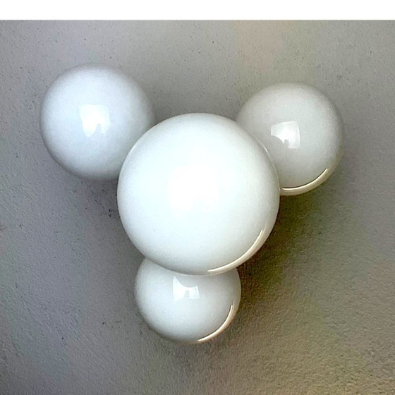 Space Age Chandelier in Chromed Metal with 4 White Opaline Glass Globes, 170s (photo 6 of 12)