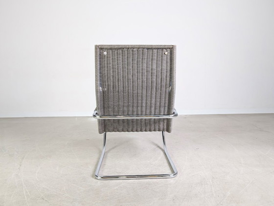 Image 1 of Sillón original Tecta D35-1, diseño cantilever, mimbre gris, reposabrazos