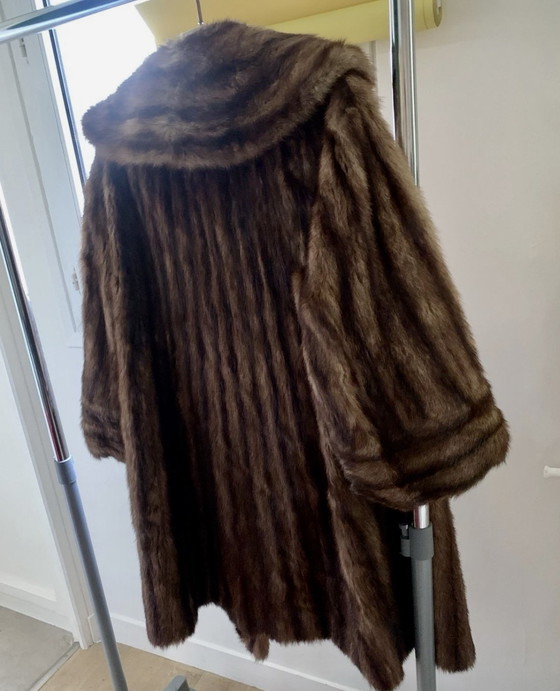 Vintage Natural Fur Coat - Furrier Ballenegger Lausanne – Gifts, Leather, Other (photo 3 of 15)