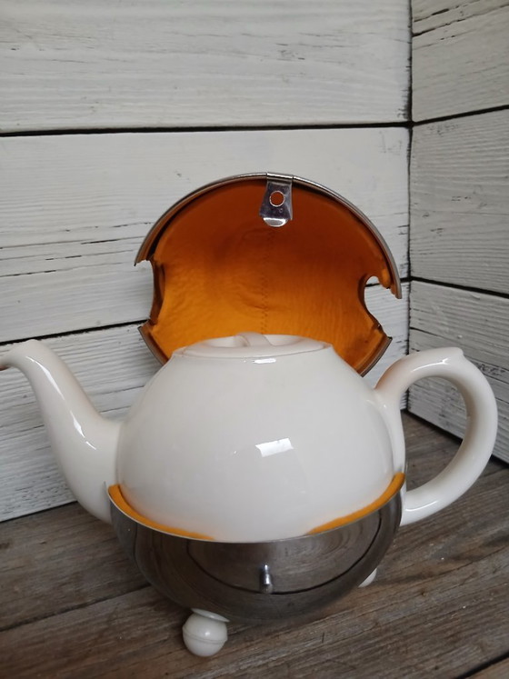 Benraad Teapot, Cream Jug and Sugar Bowl, 1950s. – Tableware, Ceramic, Metal (photo 11 of 16)