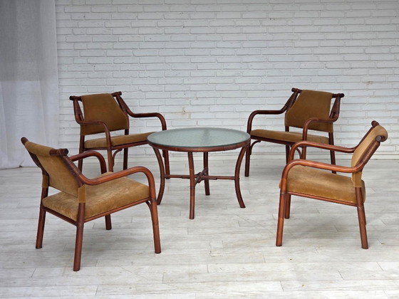 Image 1 of Ensemble de fauteuils de café danois des années 1970, en rotin et tissu nubuck.