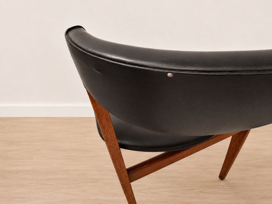 Image 1 of 4 Deense teakhouten stoelen met bijpassende uitschuifbare tafel / jaren 60 / van Sax
