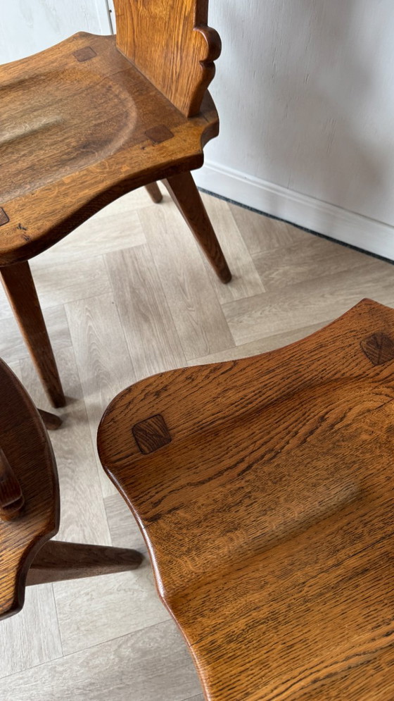 Image 1 of Comfortable brutalistische eiken stoelen