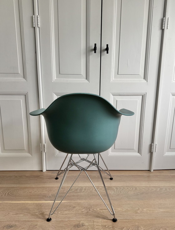Image 1 of Vitra Eames Dar (Original)