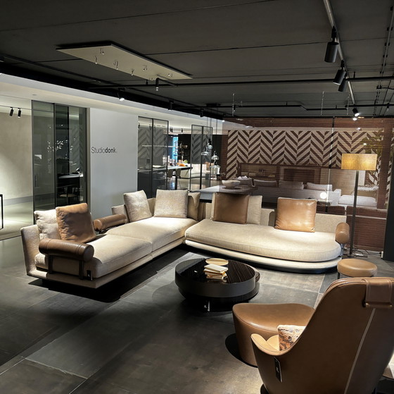 Image 1 of Divano angolare Noonu di B&B Italia