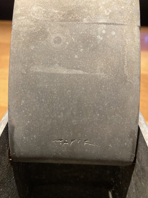 Philippe Starck, Ray Hollis-asbak, gesigneerd ‘Starck’ op binnenkant deksel, gebruikssporen