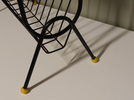 Retro side table – Ceramic, Metal (photo 4 of 10)