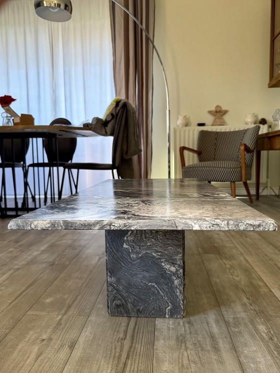 Image 1 of Large Italian Modernist Marble Coffee Table – Grey & White Veined – 1970s