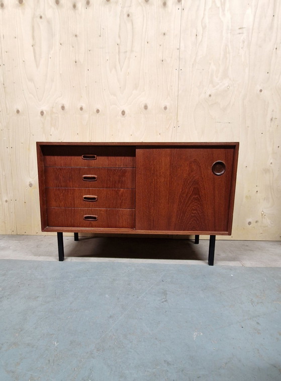 Image 1 of Vintage dressoir teakfineer teakhout audio meubel ladekast tv kast