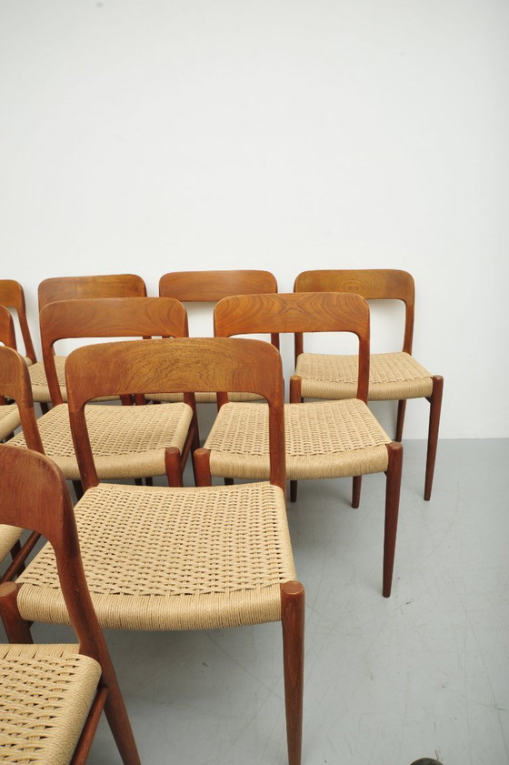 Image 1 of 6x Esszimmerstühle Modell 75 aus Teakholz von Niels Otto Møller für J. L. Møller Möbelfabrik (1950er)