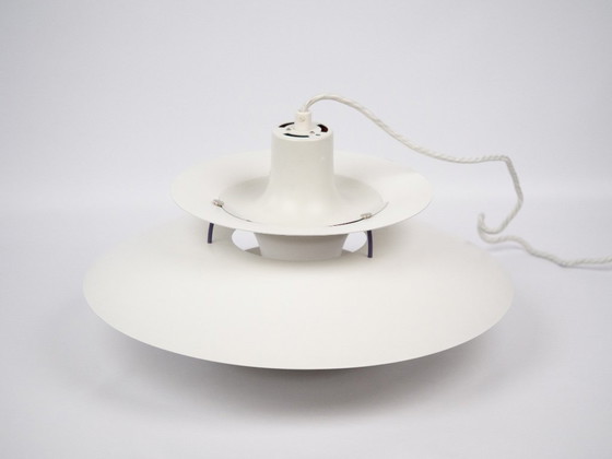 Image 1 of Suspension danoise PH 5 de Poul Henningsen, Louis Poulsen, 1958