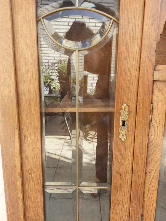 Image 1 of Vintage Eiken vitrinekast