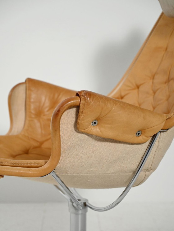 Image 1 of Poltrona girevole "Jetson" di Bruno Mathsson