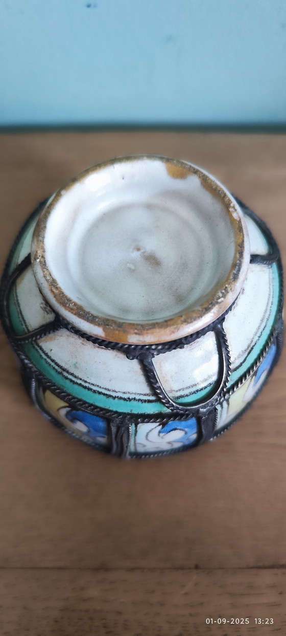 Image 1 of Bol ancien en céramique émaillée, fait main.