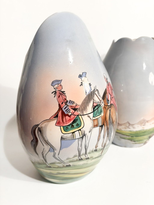 Pair of 1950s Hand-painted Castelli Ceramic Vases – vazen (photo 2 of 13)