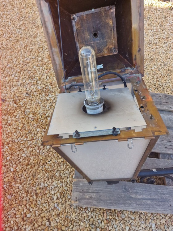 Old street lantern with its bracket (20 pieces available) – Lighting, Glass, Iron (photo 4 of 5)