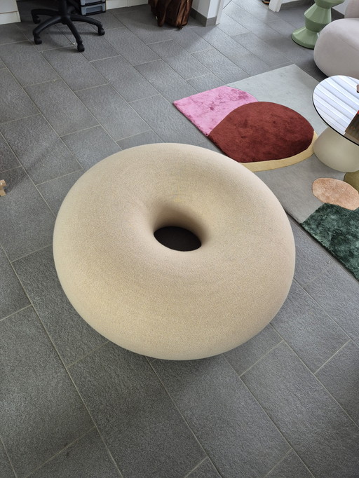 Hem Boa pouf by Sabine Marcelis