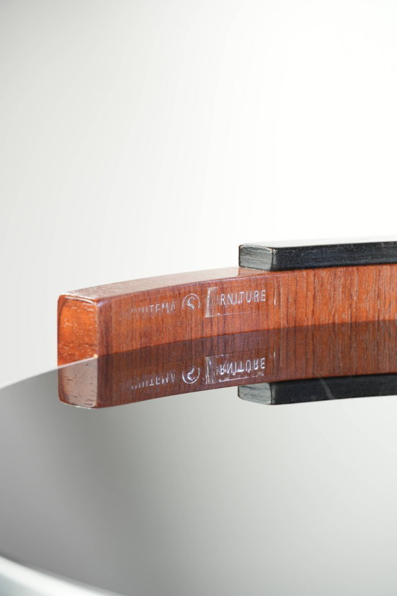 Image 1 of Mesa auxiliar/de bar móvil única de Schuitema con tablero de cristal negro de la serie Decoforma.