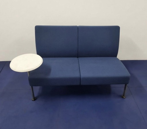 Fritz Hansen Design Sofa Decision # Pelikan 80s – 2 zitsbanken, Metal, Textile (photo 2 of 7)